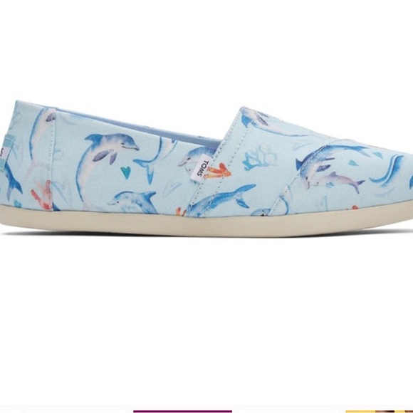 🆕 Woman’s TOMS Alpargata Cloudbound Delicate Dolphins Print Women Slip-On - Picture 4 of 7